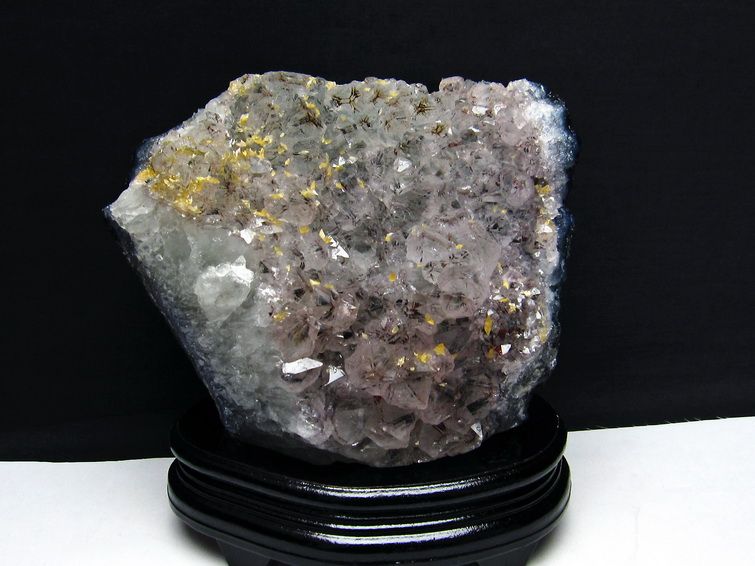 3.1Kg ブラジル産 アメジストクラスター 台座付き[t603-9107]