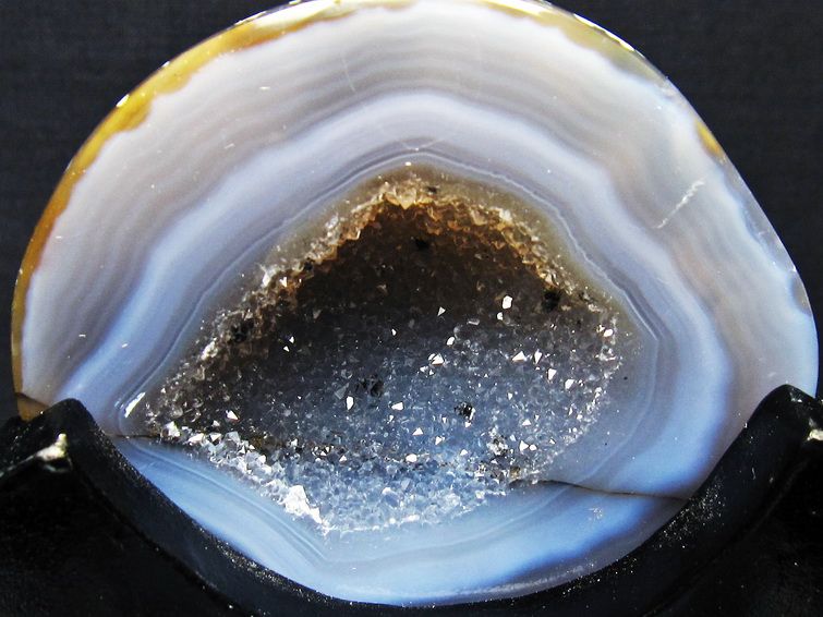 1.1Kg ペア水晶トレジャーメノウ[T604-7765] 3枚目