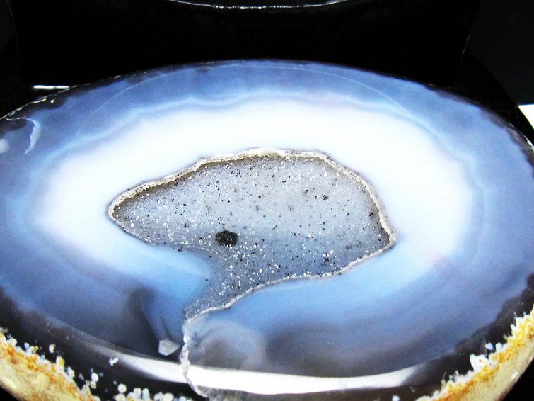 1.8Kg ペア水晶トレジャーメノウ [t604-7850] 2枚目