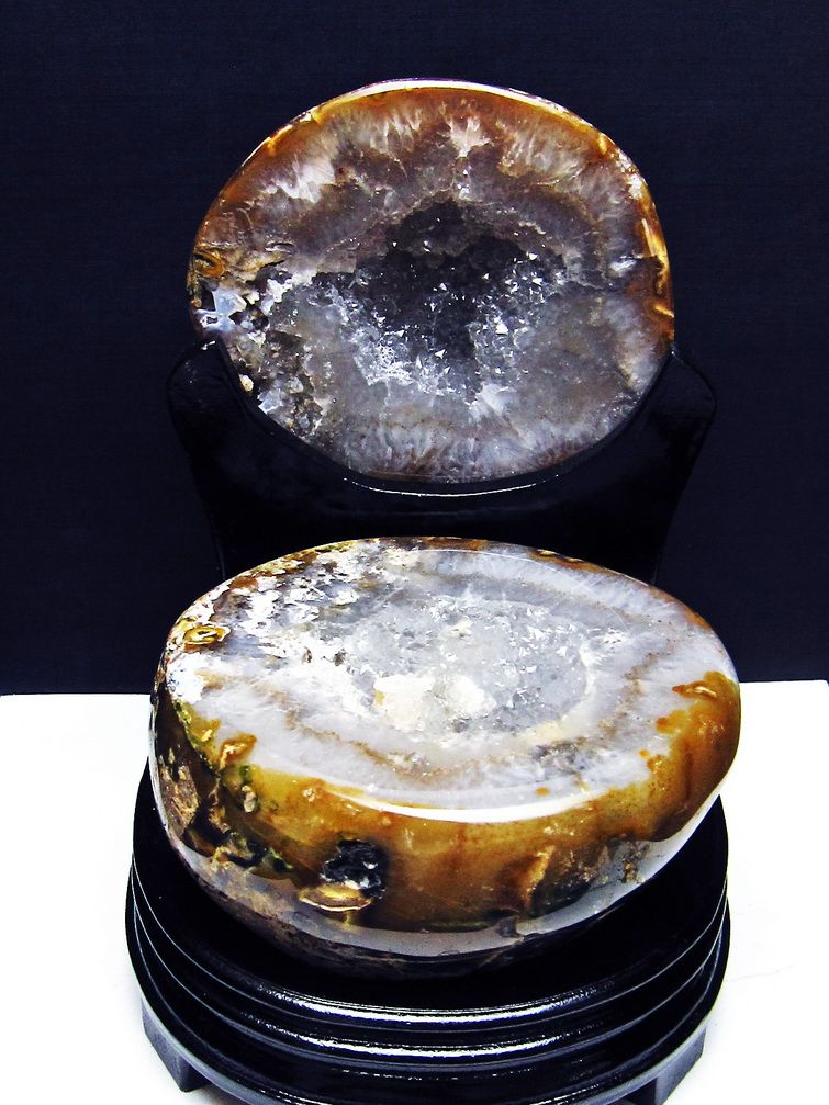 2.8Kg ペア水晶トレジャーメノウ [t604-7856] 1枚目