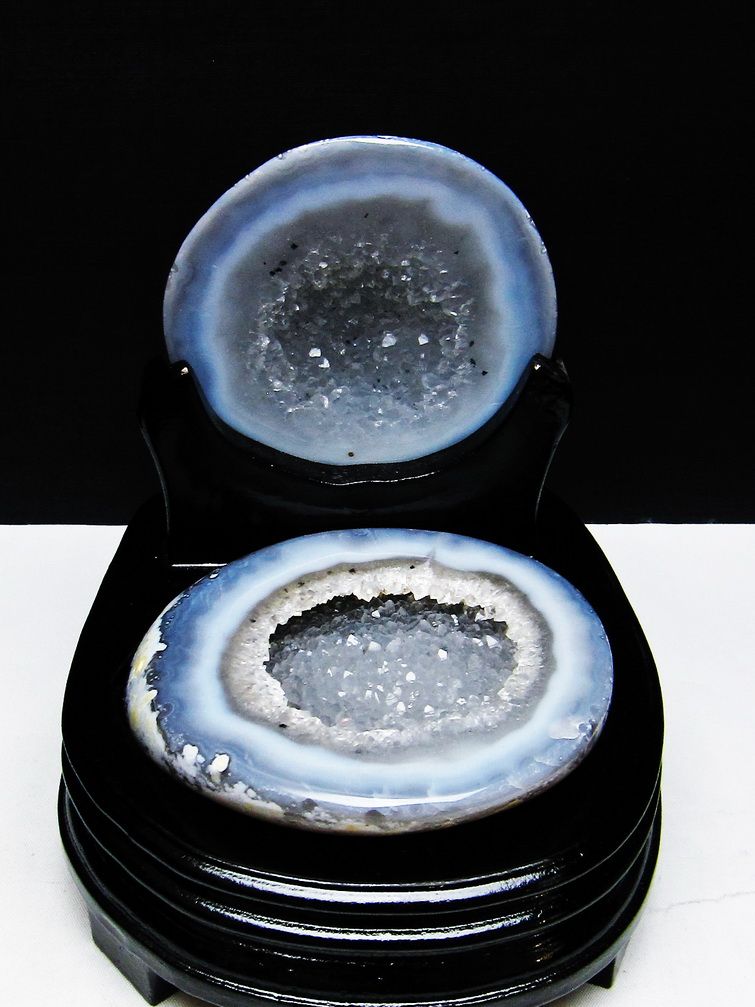 ペア水晶トレジャーメノウ [t604-7932] 1枚目