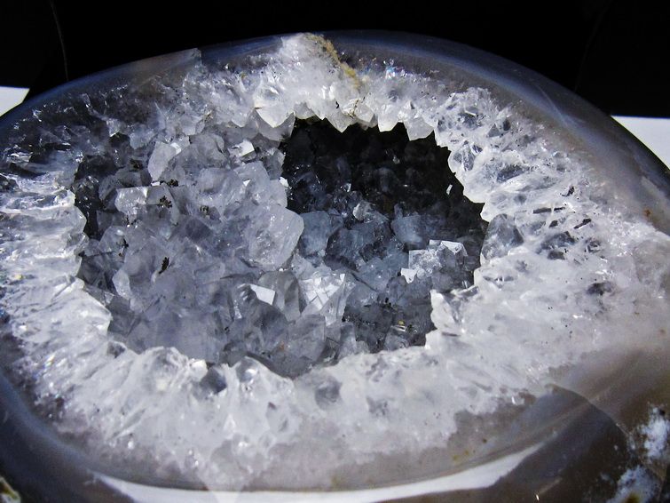 1.5Kg ペア水晶トレジャーメノウ [t604-7958] 2枚目