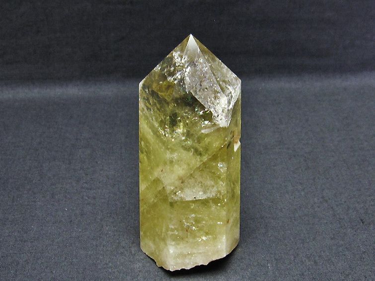 虹入り シトリン水晶ファントム 六角柱 [t61-12529] 1枚目