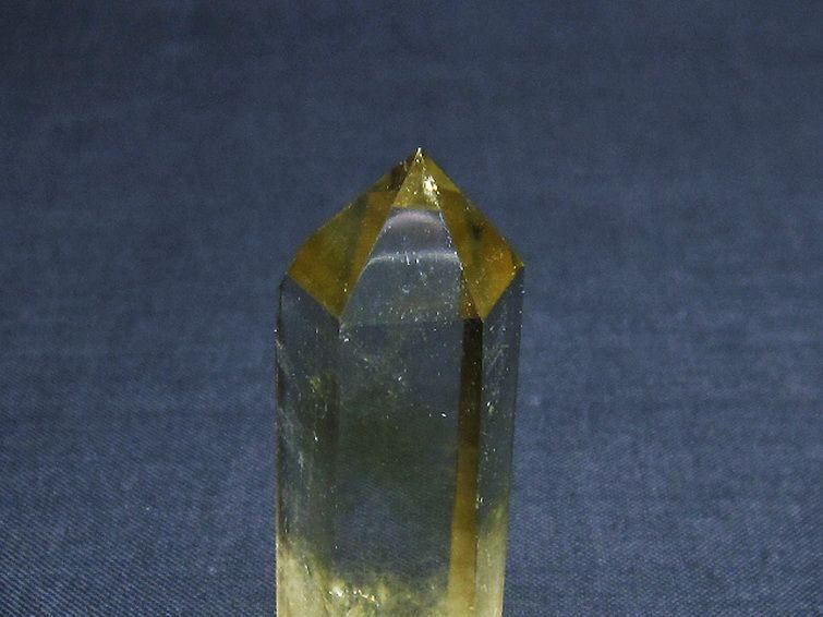 シトリン水晶 六角柱[T61-13547] 2枚目