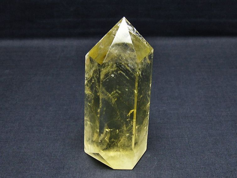 シトリン水晶 六角柱[T61-14034] 1枚目
