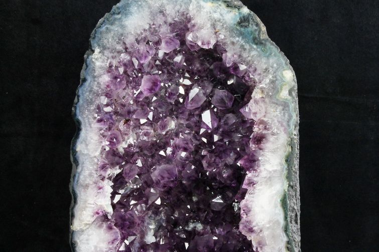 14.3Kg ブラジル産 アメジストドーム 同梱不可 [t611-10570]