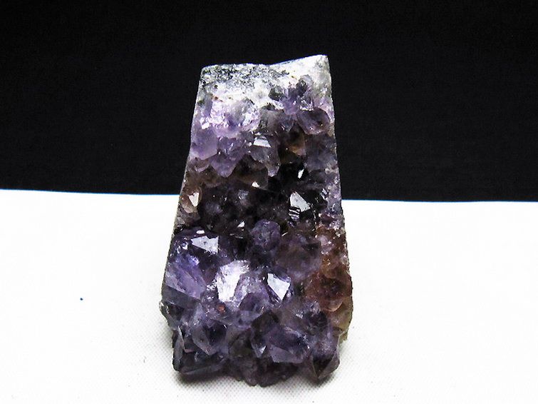 ウルグアイ産アメジストクラスター ウルグアイ産 アメジストクラスター [t614-9497]