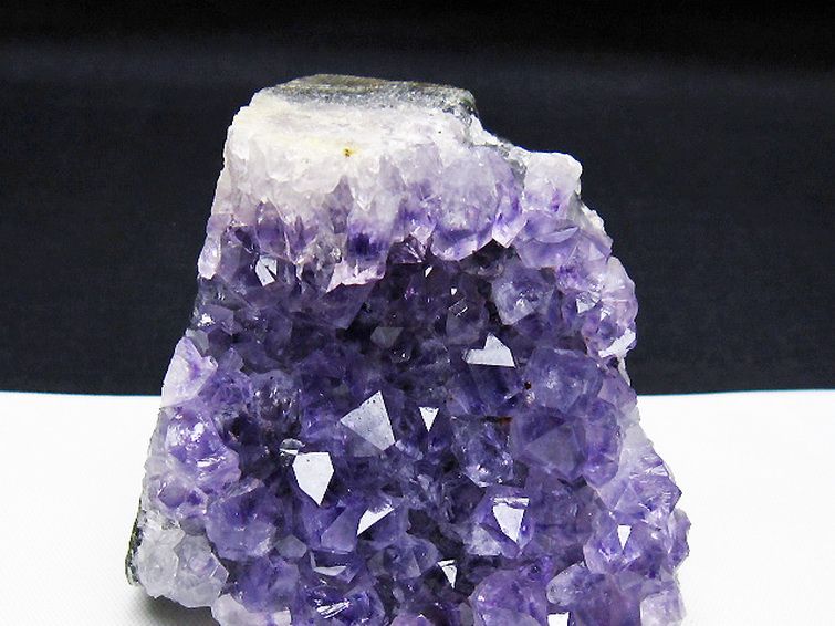 ウルグアイ産 ファントムアメジストクラスター [t614-9506]