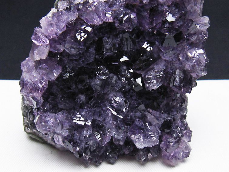 ウルグアイ産 アメジストクラスター [t614-9511]