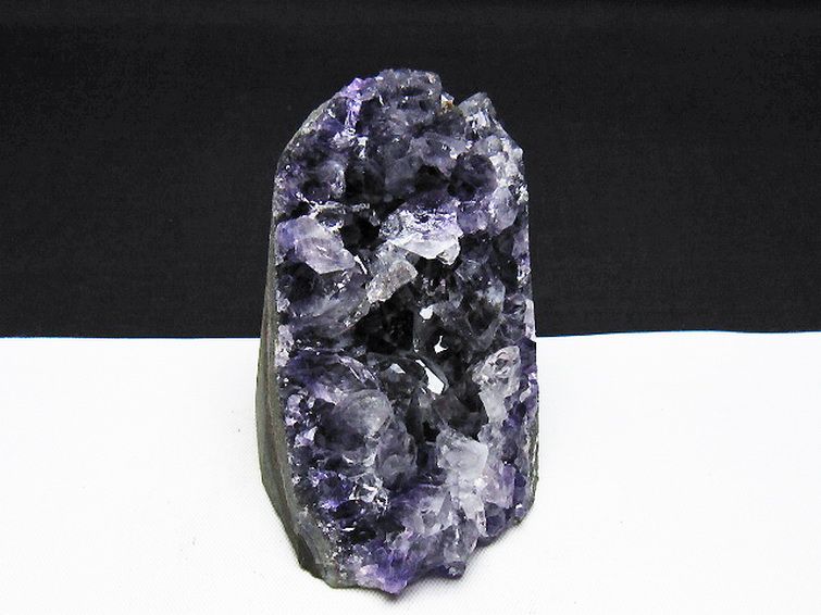 ウルグアイ産 アメジストクラスター [t614-9517]