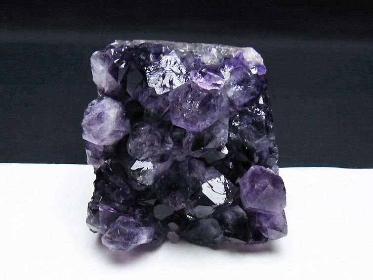 アメジストクラスター ウルグアイ産 t614-9524の説明 - 通販 - Yahoo