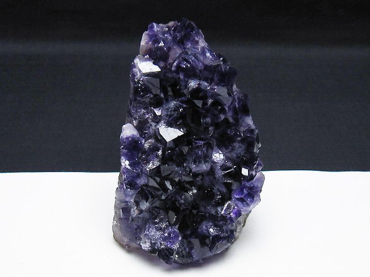 ウルグアイ産 アメジストクラスター [t614-9525]