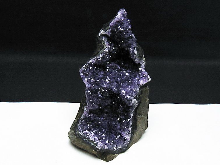 ウルグアイ産 アメジストクラスター [t614-9624] 1枚目