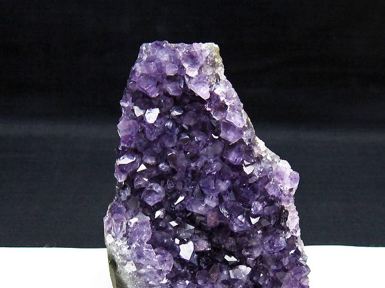 ウルグアイ産 アメジストクラスター [t614-9727]