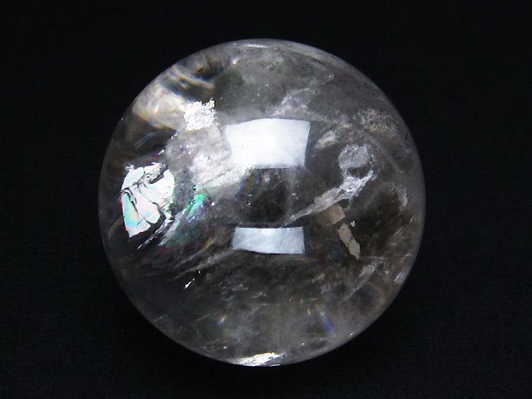 虹入り ヒマラヤ水晶 丸玉 55mm [T62-15009] 1枚目