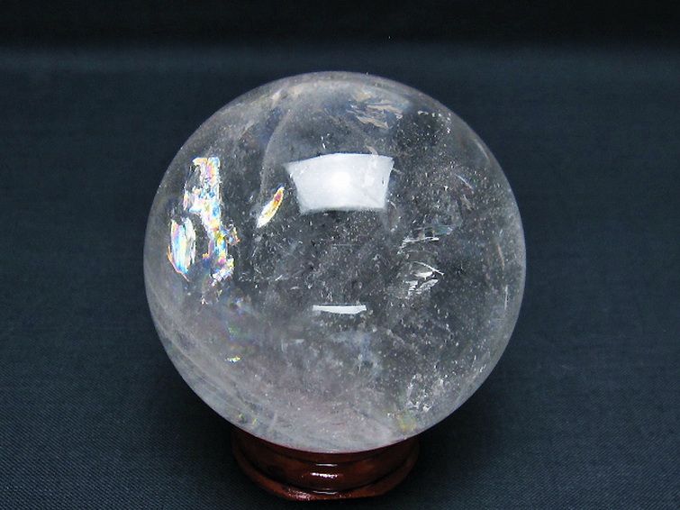 虹入り ヒマラヤ水晶 丸玉 63mm [T62-15417] 3枚目