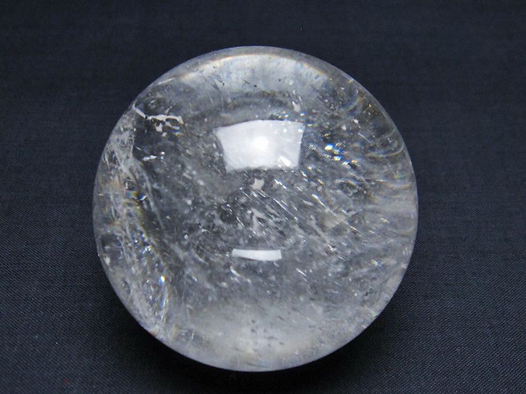 ヒマラヤ水晶 丸玉 61mm [T62-15436] 1枚目