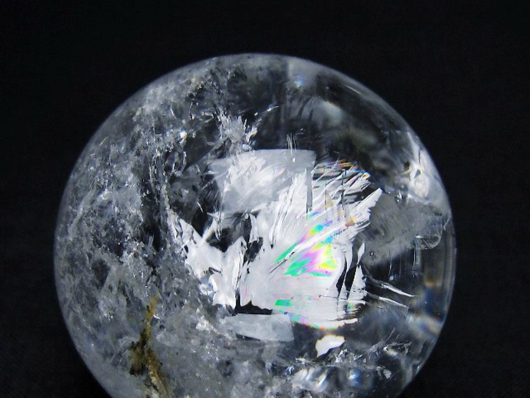 虹入り ヒマラヤ水晶 丸玉 46mm [T62-15829] 2枚目