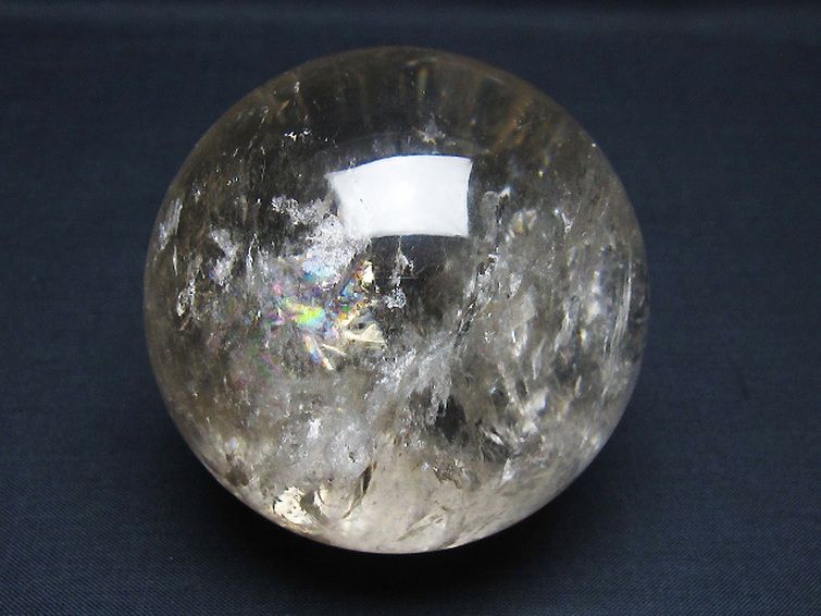 虹入り ヒマラヤ水晶 丸玉 72mm [t62-16259] 2枚目