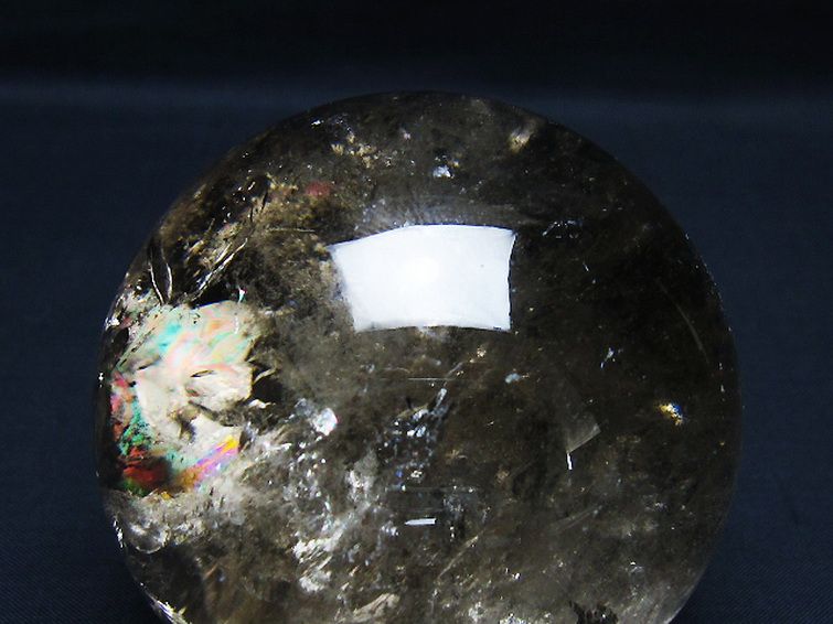 虹入り ライトニング水晶 丸玉 76mm [t62-16260] 1枚目
