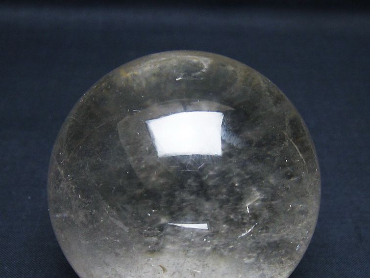 ヒマラヤ水晶 丸玉 66mm [t62-16556] 2枚目