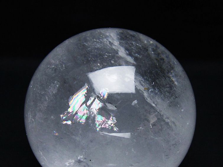 虹入り ヒマラヤ水晶 丸玉 86mm [t62-16640] 1枚目