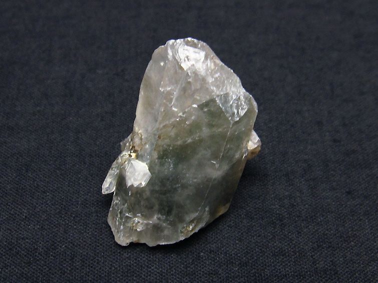 ガーデン水晶 原石[T626-1192] 1枚目