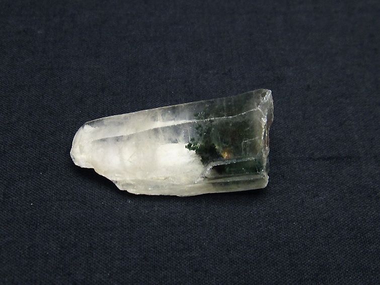 ガーデン水晶 原石[T626-1210] 1枚目