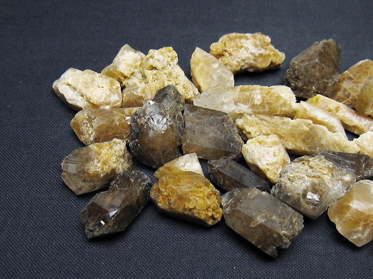 ルチル入り 水晶 原石 [t626-1559] 3枚目