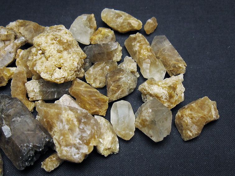 ルチル入り 水晶 原石[T626-1586] 3枚目