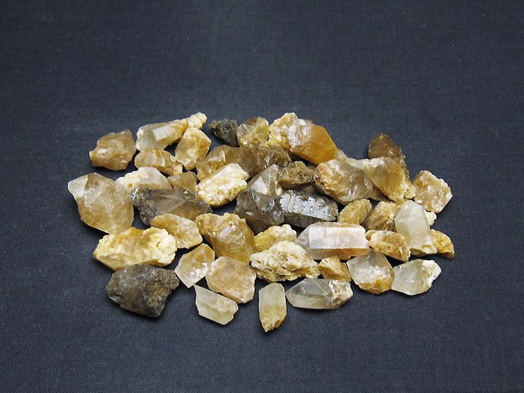 ルチル入り 水晶 原石 [t626-1604] 1枚目