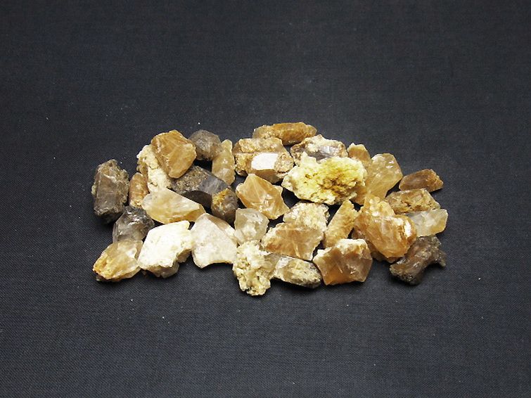 ルチル入り 水晶 原石 [t626-1641] 1枚目