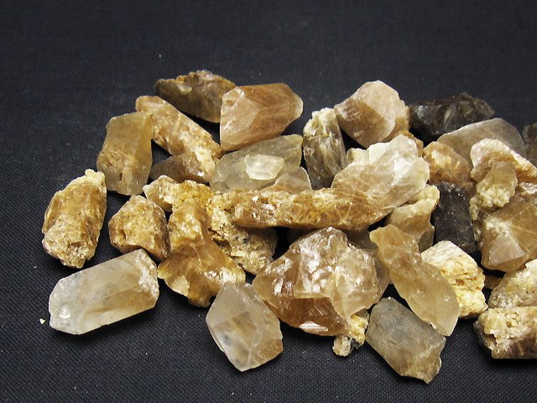 ルチル入り 水晶 原石 [t626-1644] 2枚目