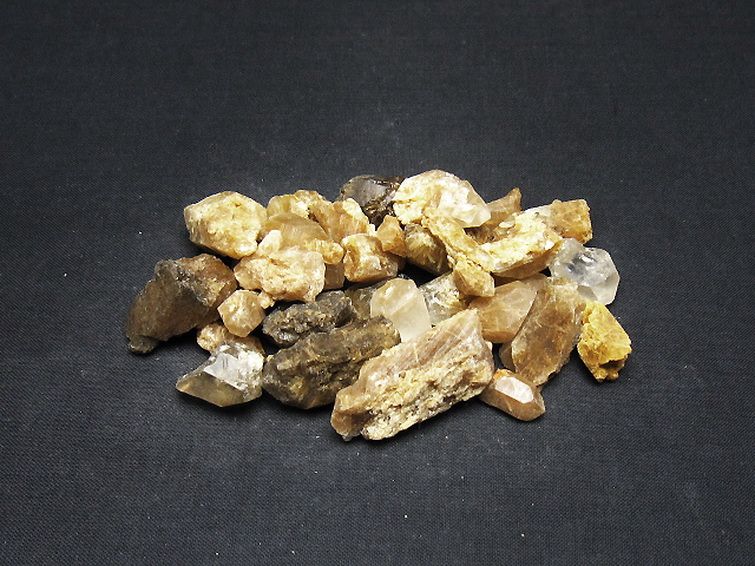 ルチル入り 水晶 原石 [t626-1664] 1枚目