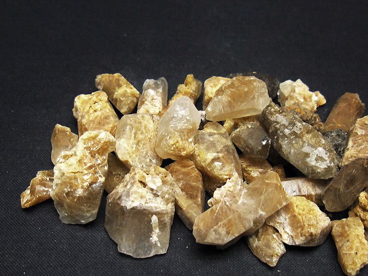 ルチル入り 水晶 原石 [t626-1670] 2枚目