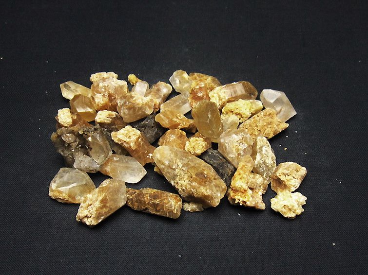 ルチル入り 水晶 原石 [t626-1681] 1枚目