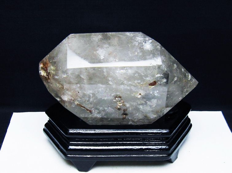 1.8Kg ガーデン水晶 ダブルポイント [t627-7137] 1枚目