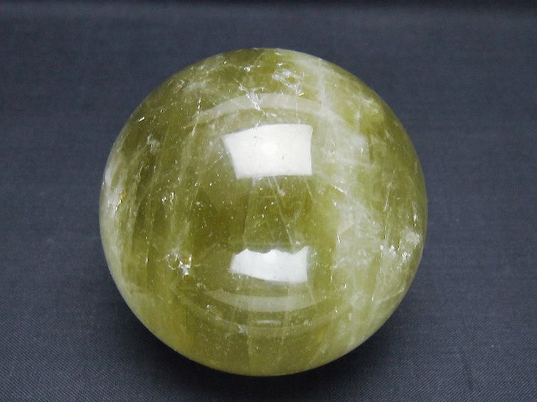 シトリン水晶 丸玉 67mm [t63-8016] 1枚目