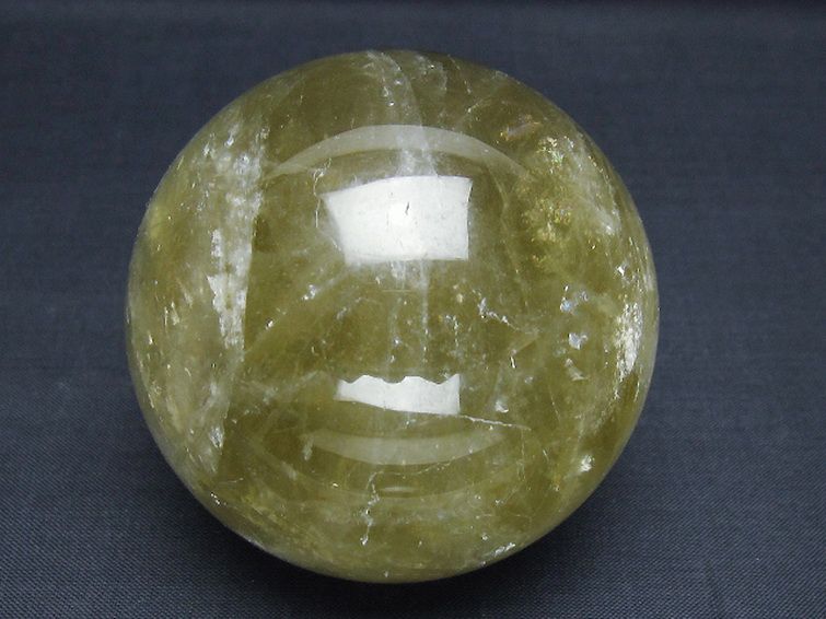 シトリン水晶 丸玉 70mm [t63-8022] 1枚目