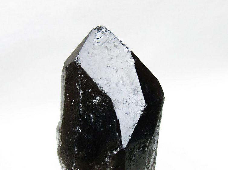 ブラジル産 モリオン 純天然 黒水晶 原石 [t633-2176]