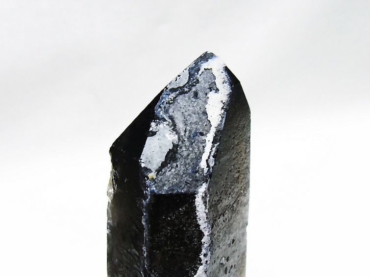 黒水晶　モリオン　原石　605g 楽天市場】No.【E22633】天然モリオン 黒水晶 モリオン 原石