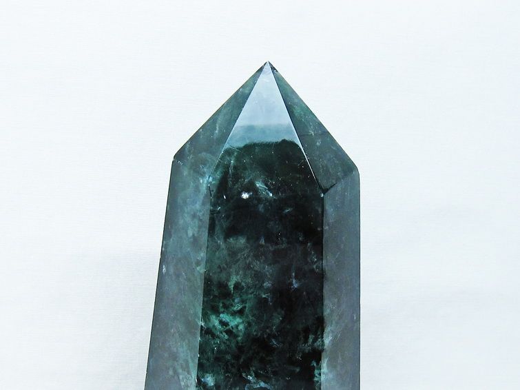 1.3Kg フローライト 六角柱[T634-5458] 2枚目