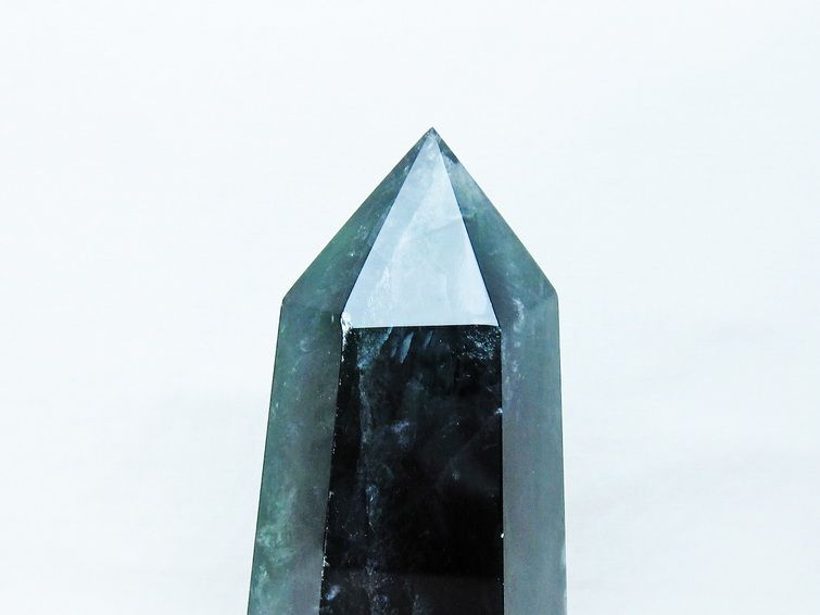 1.3Kg フローライト 六角柱[T634-5458] 3枚目