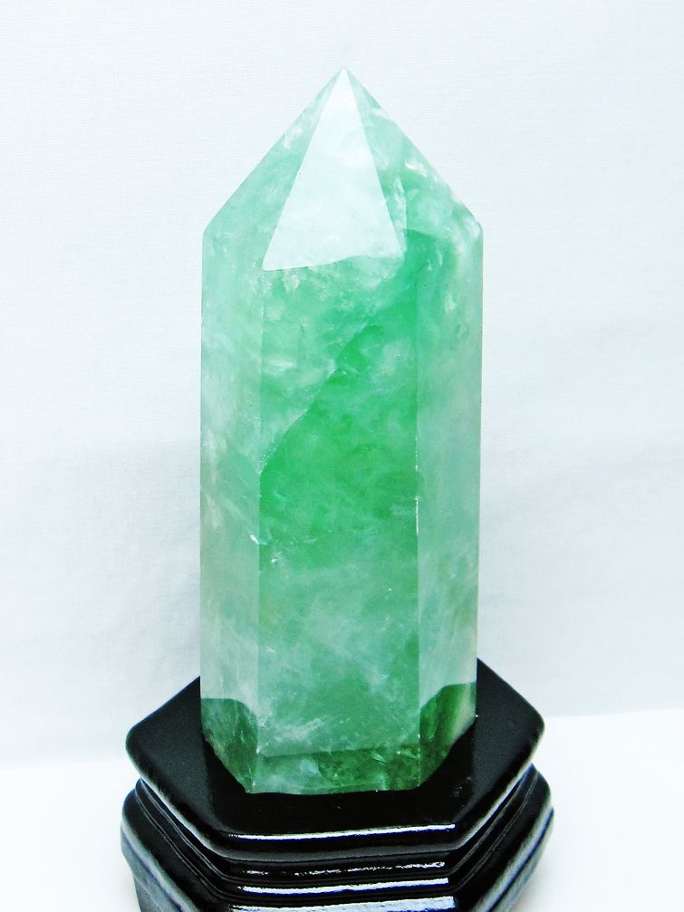 1.3Kg フローライト 六角柱[T634-5460] 1枚目