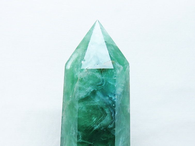 1.2Kg フローライト 六角柱[T634-5461] 2枚目