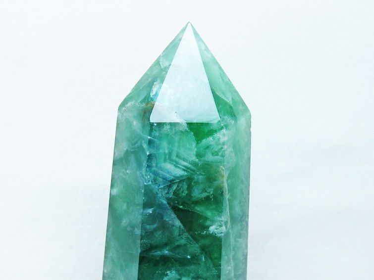 1.2Kg フローライト 六角柱[T634-5461] 3枚目