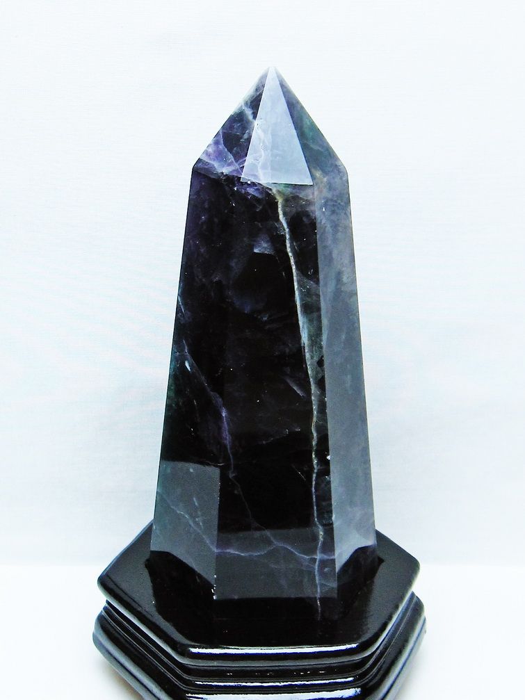 2.4Kg フローライト 六角柱[T634-5510] 1枚目