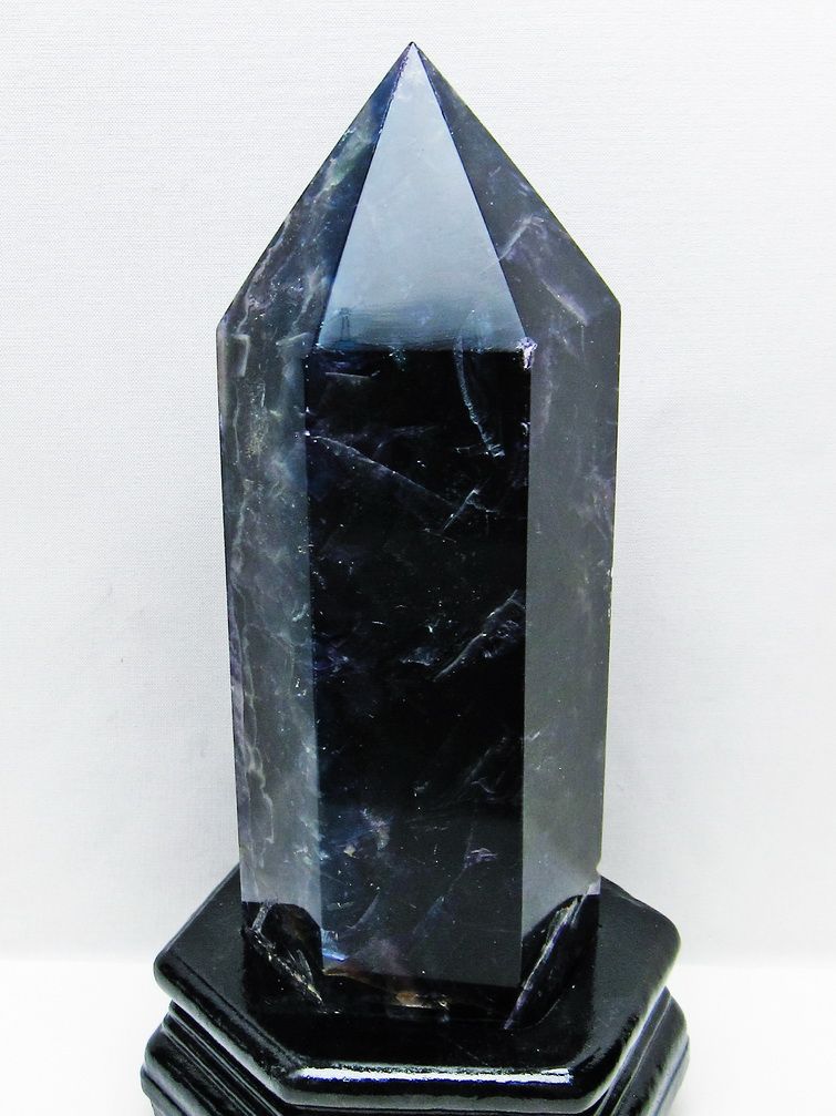 1.9Kg フローライト 六角柱 [t634-5577] 1枚目