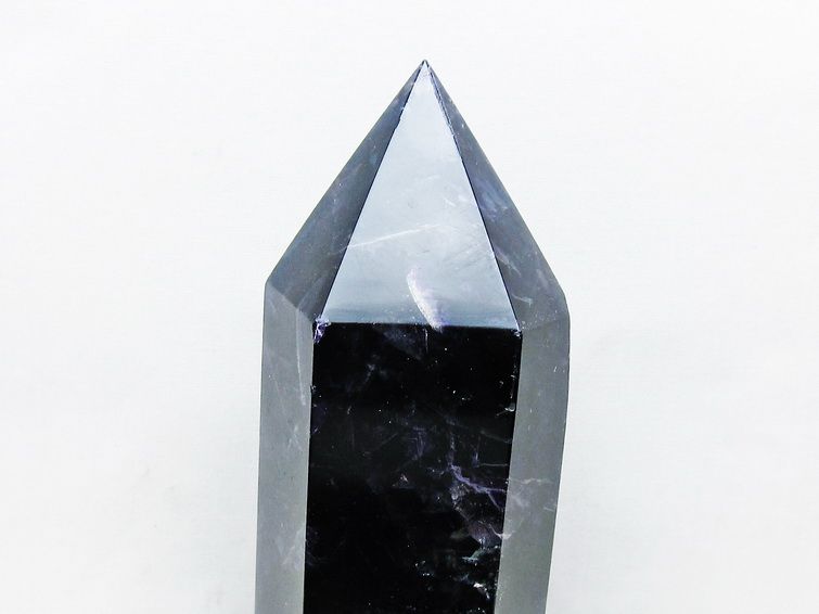 1.9Kg フローライト 六角柱 [t634-5577] 2枚目