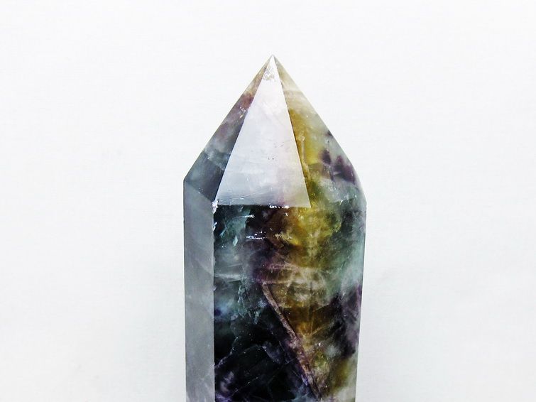 1.6Kg フローライト 六角柱 [t634-5585] 2枚目